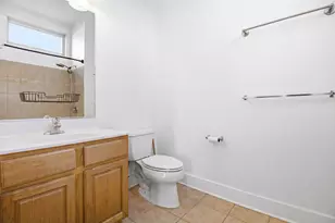 3 Greenwich Dr, Jersey City, NJ 07305 - Photo 11