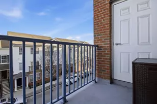 3 Greenwich Dr, Jersey City, NJ 07305 - Photo 19
