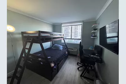 100 Manhattan Ave #212, Union City, NJ 07087 - Photo 13
