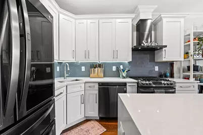 948 Summit Ave #2, Jersey City, NJ 07307 - Photo 9