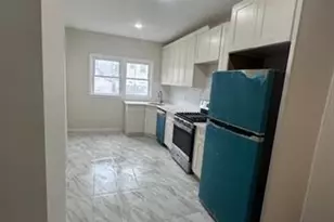 76 W 54th St, Bayonne, NJ 07002 - Photo 9