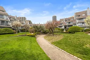 11A Riverview Cir, North Bergen, NJ 07047 - Photo 25
