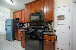 198 Griffith St, Jersey City, NJ 07307 - Photo 15