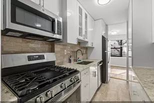 225 St Pauls Ave, Jersey City, NJ 07306 - Photo 1