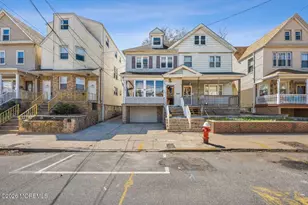 28 Willow St, Bayonne, NJ 07002 - Photo 1