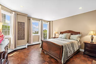 205 Shearwater Ct West #32, Jersey City, NJ 07305 - Photo 9