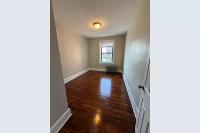 368 Broadway #42, Bayonne, NJ 07002 - Photo 5