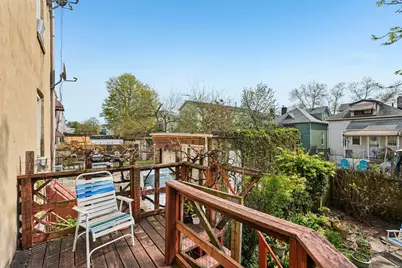 389 Woodlawn Ave, Jersey City, NJ 07305 - Photo 33