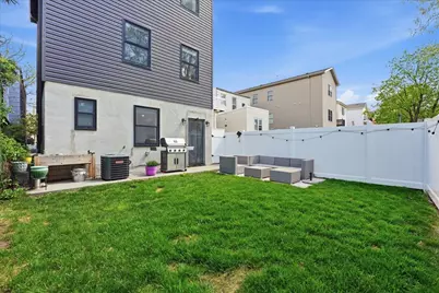 127 Zabriskie St #1, Jersey City, NJ 07307 - Photo 19