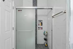 17 Troy St, Jersey City, NJ 07307 - Photo 21