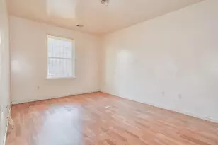 63 Hobson St, Newark, NJ 07112 - Photo 5