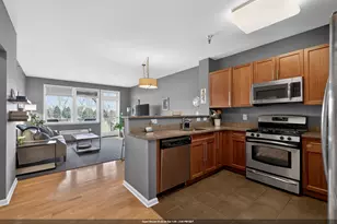 15 Enterprise Ct, Jersey City, NJ 07305 - Photo 1