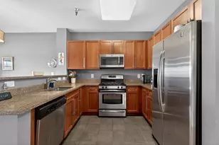 15 Enterprise Ct, Jersey City, NJ 07305 - Photo 3
