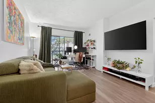 318 38th St, Union City, NJ 07087 - Photo 3