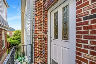 386A Park Ave, Fairview, NJ 07022 - Photo 5