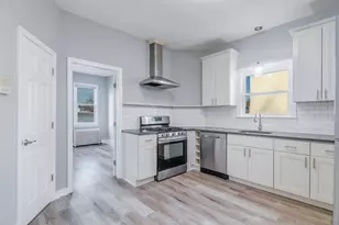 86 W 27th St, Bayonne, NJ 07002 - Photo 3