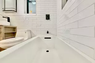 842 Park Ave, Hoboken, NJ 07030 - Photo 25