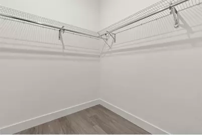 425 Avenue C #504, Bayonne, NJ 07002 - Photo 9