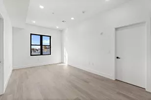 425 Avenue C, Bayonne, NJ 07002 - Photo 11