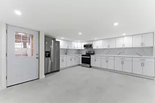 703 3rd St, Secaucus, NJ 07094 - Photo 35