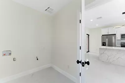 703 3rd St, Secaucus, NJ 07094 - Photo 13