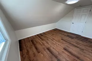 129 W 20th St, Bayonne, NJ 07002 - Photo 9