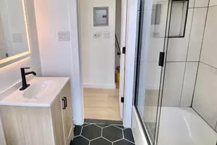 197 Newark Ave, Jersey City, NJ 07302 - Photo 15