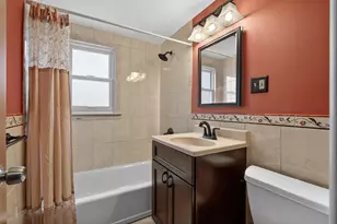364 Ave E, Bayonne, NJ 07002 - Photo 17