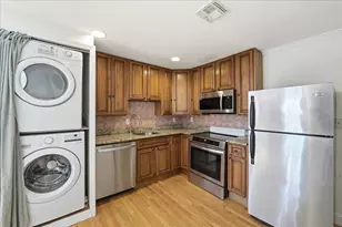 90 Court House Pl, Jersey City, NJ 07306 - Photo 1