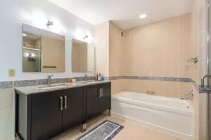 1 Shore Ln, Jersey City, NJ 07310 - Photo 19