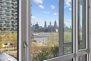 2 Shore Ln, Jersey City, NJ 07310 - Photo 7