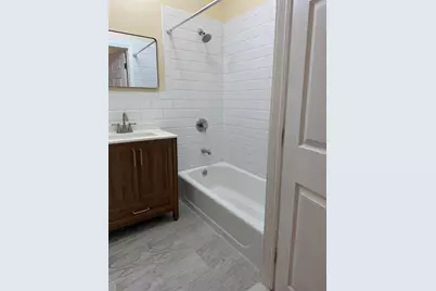 304 Avenue C #1F, Bayonne, NJ 07002 - Photo 9