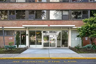 135 Montgomery St, Jersey City, NJ 07302 - Photo 3