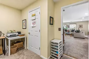 8 Quartz Ln, Paterson, NJ 07501 - Photo 23
