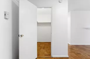 201 St Pauls Ave, Jersey City, NJ 07306 - Photo 11