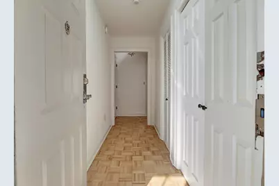 208 Shearwater Ct West #45, Jersey City, NJ 07305 - Photo 3