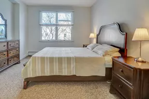 208 Shearwater Ct W, Jersey City, NJ 07305 - Photo 21