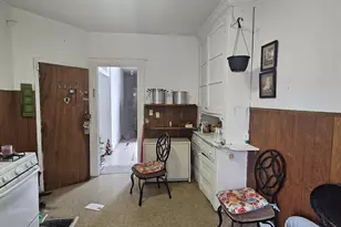 711 10th St, Union City, NJ 07087 - Photo 5