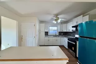 71 Linnet St, Bayonne, NJ 07002 - Photo 7