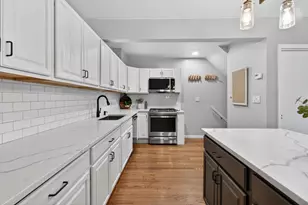 556 1st St, Hoboken, NJ 07030 - Photo 7