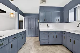 1001 New York Ave, Union City, NJ 07087 - Photo 9
