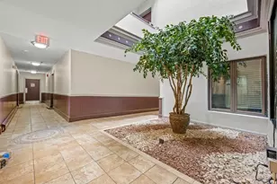 200 Christopher Columbus Dr, Jersey City, NJ 07302 - Photo 23