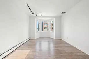 200 Christopher Columbus Dr, Jersey City, NJ 07302 - Photo 5