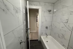 221 Wilkinson Ave, Jersey City, NJ 07305 - Photo 19