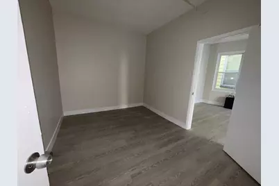 221 Wilkinson Ave #1, Jersey City, NJ 07305 - Photo 13