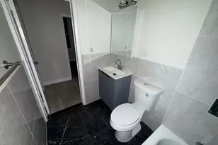 221 Wilkinson Ave, Jersey City, NJ 07305 - Photo 15