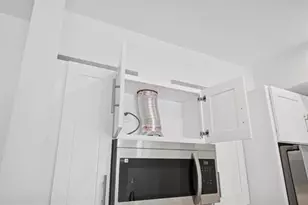 32 Jones St, Jersey City, NJ 07306 - Photo 15