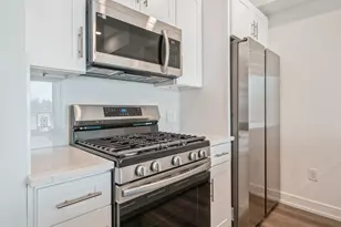 32 Jones St, Jersey City, NJ 07306 - Photo 11