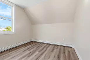 774 8th St, Secaucus, NJ 07094 - Photo 17