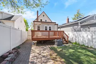 774 8th St, Secaucus, NJ 07094 - Photo 29